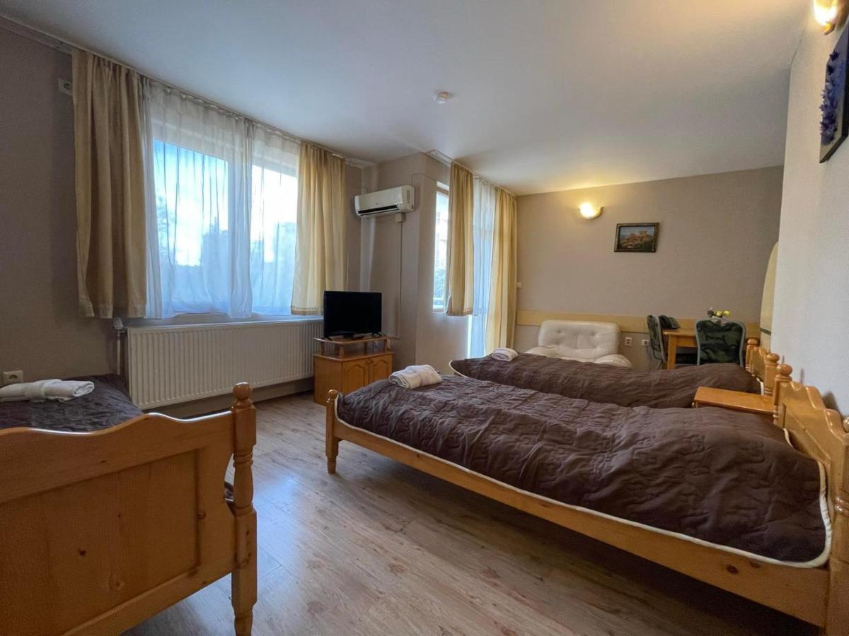 Хотел Свищов Спа Зона Extérieur photo